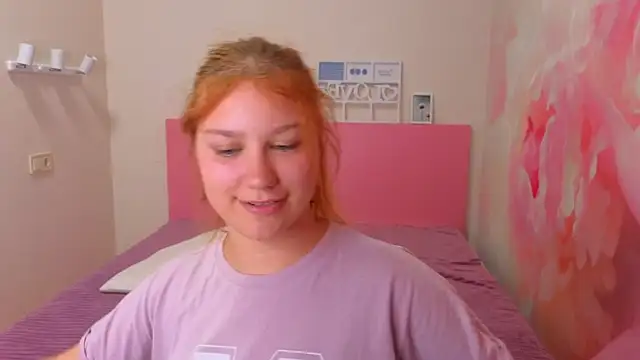 AngelinaLow live
