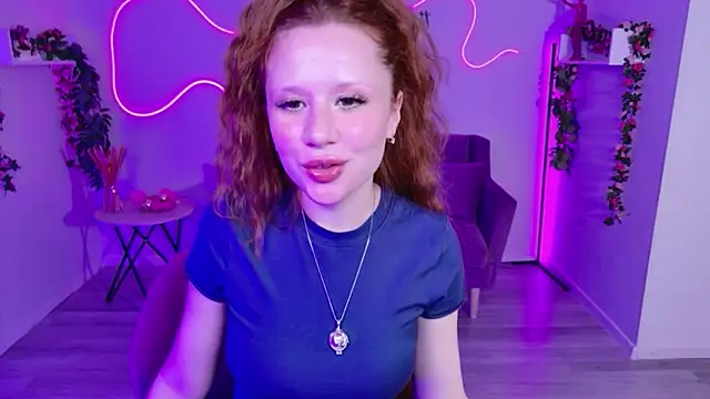 AuroraBabyDoll live