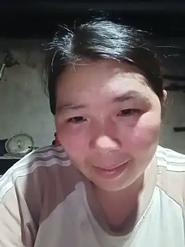 quynhkoolbae live