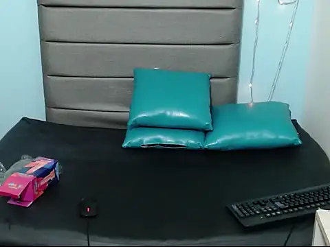 casandraroberthrs707 live