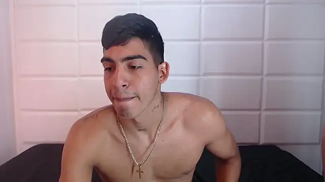 Milo_and_Mily live