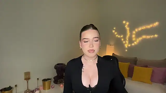 mistress_of_hearts live