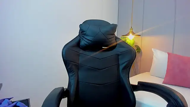 kira_relish live