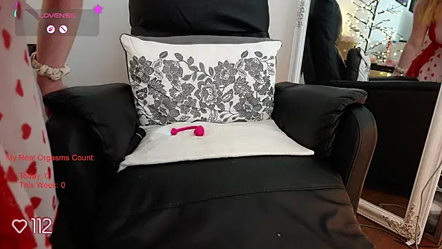 GingerAleMILF live