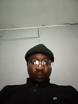 TheeRealShow live