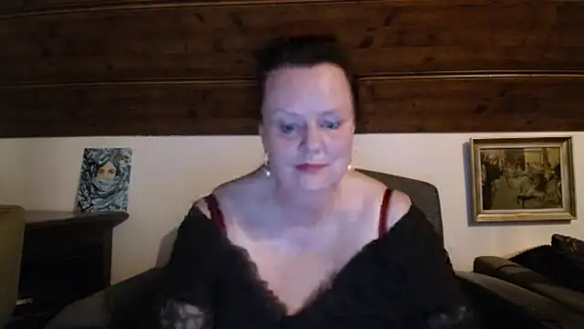 TiffanyMature live