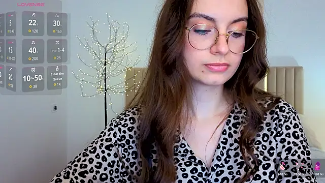 Real_cutie1 live