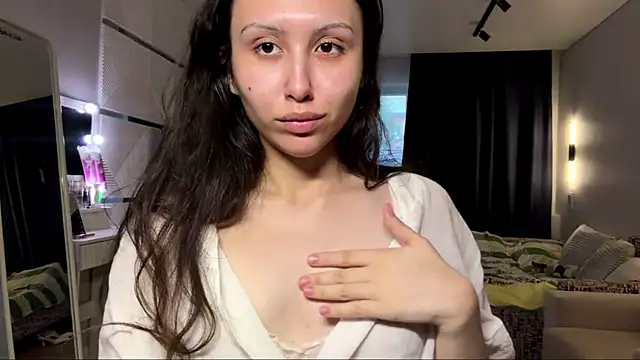 Alicekitty67 live