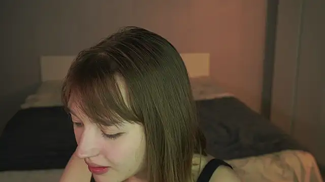 Leyla_crsh live