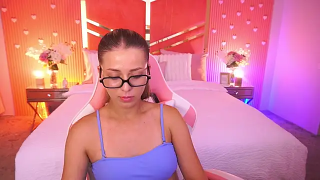 DoveLovee live