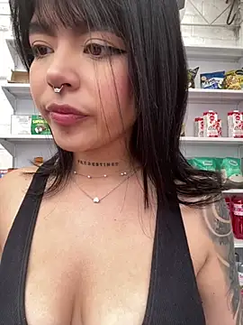 ViioletaXXX live