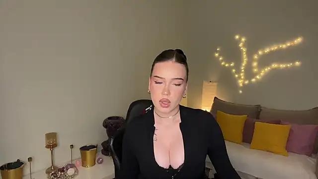 mistress_of_hearts profile