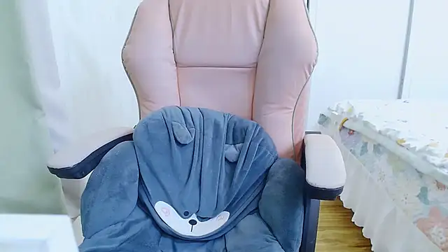 Winnie-01 live