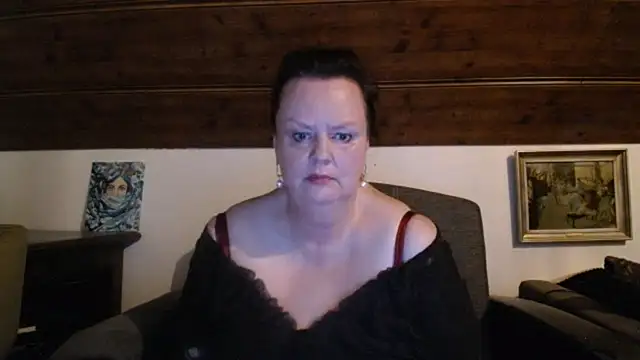 TiffanyMature live