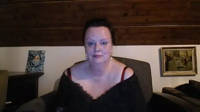 TiffanyMature live
