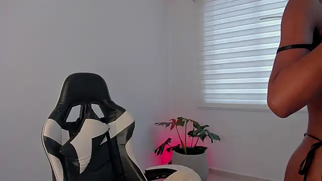 SavannahWildee live