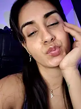 RaychelClark live