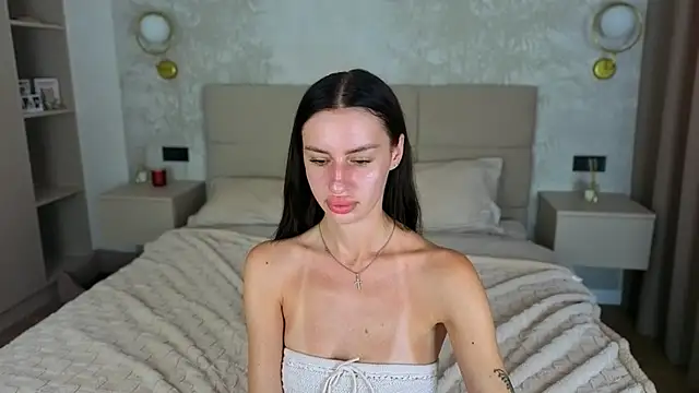 Snow_WhiteeeX live