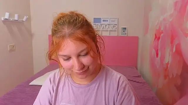 AngelinaLow live
