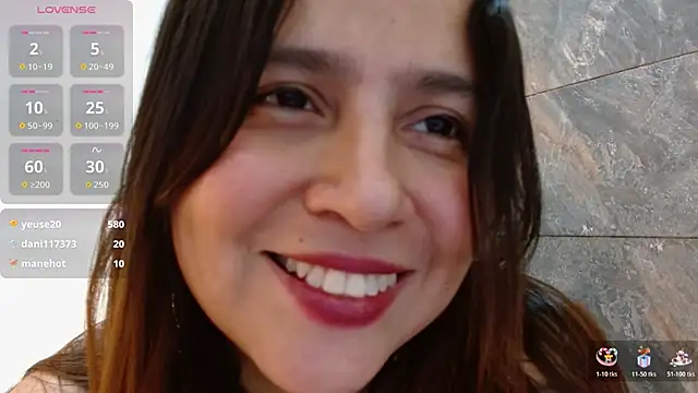 Heidy_Wells live