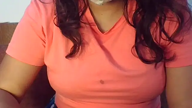 sluttytitties69 live
