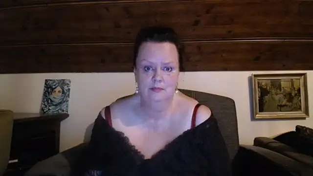 TiffanyMature live