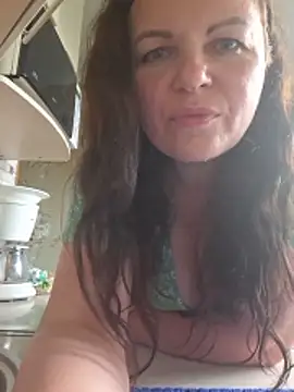 Meri_a live