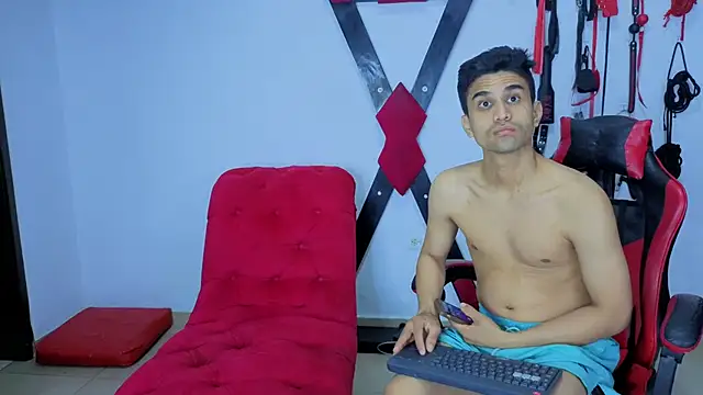 Alejandro_and_Deiby live