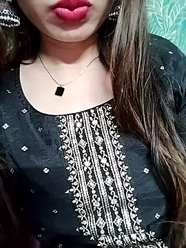 Noor_Darliing live