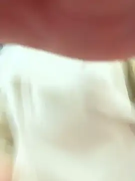 Dina_Tease live
