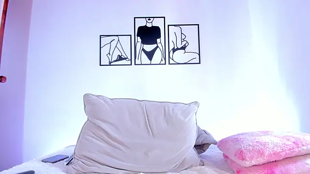 ellie_mcdonald live