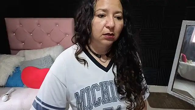 katifoxx live