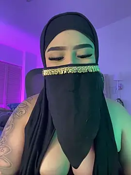 Yasmin_cute live