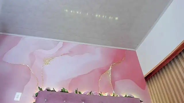 Melanie__Evans live