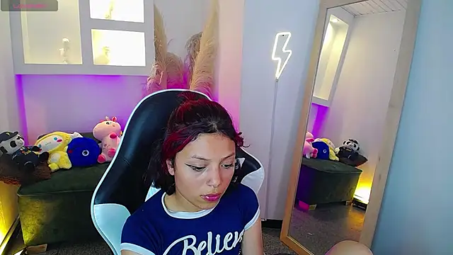 melodyy_as live