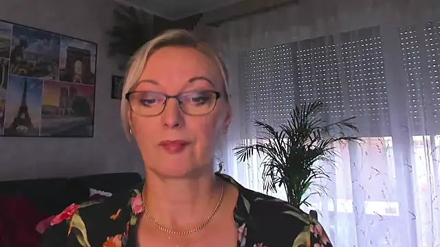 vanessa_chat live