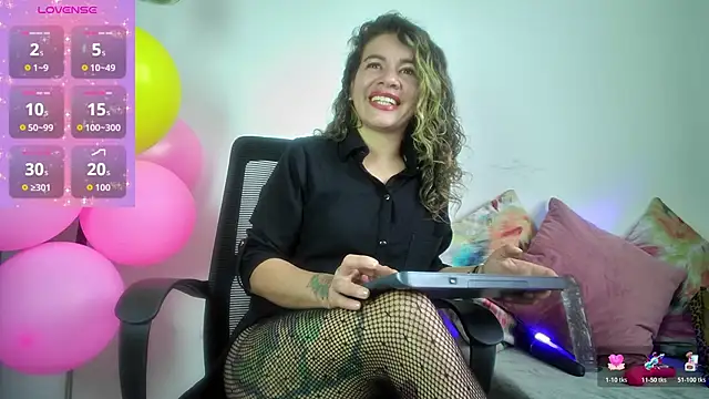 oriana_thomson01 live