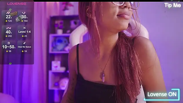 nahomy_2308 live