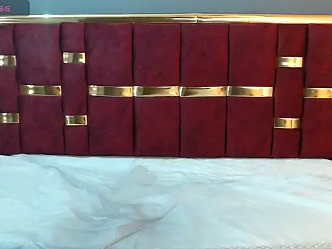 _CAROLINE45 live