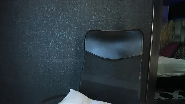 MelissaGill_ live