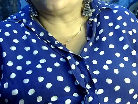 Soniya_Sha live