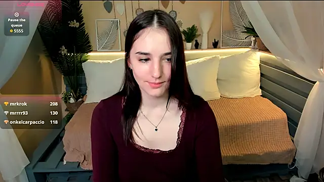 Maya_Winters live