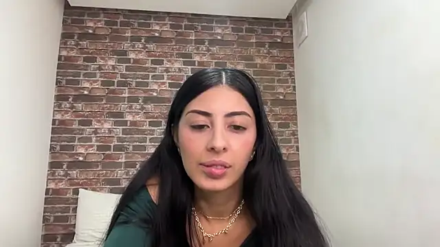 AbrilSantosxo live