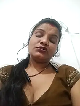 Cut_rani64 live