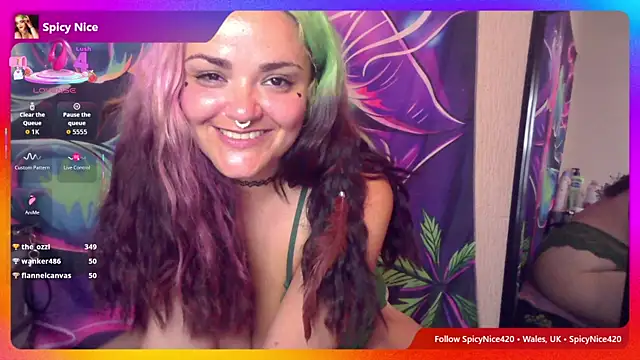 SpicyNice420 live