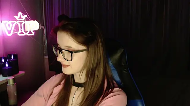 LunaXcherry live