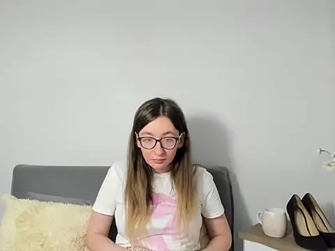 AnnaNatural live