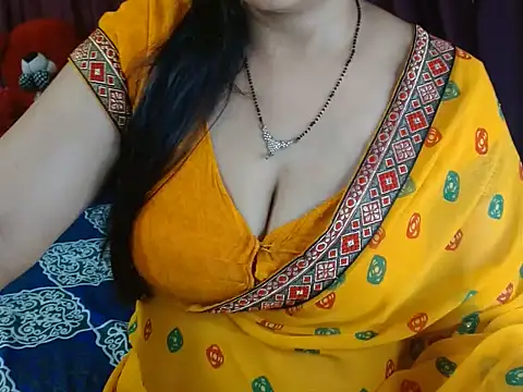 Sexy_Yashvi live