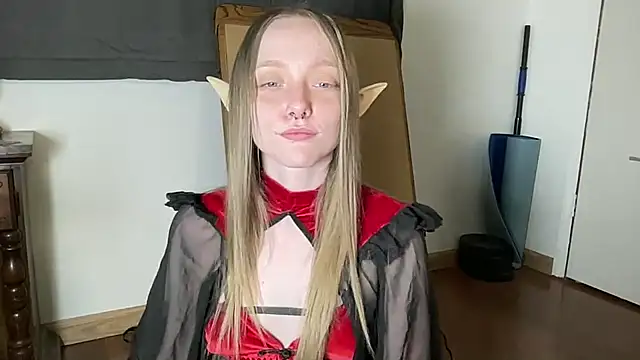 ElfGirlAna live