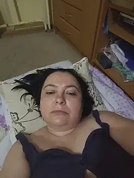 EmmaEmmy40 live